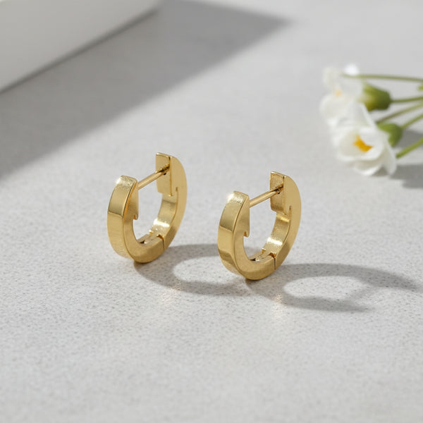 Classic Round Earring