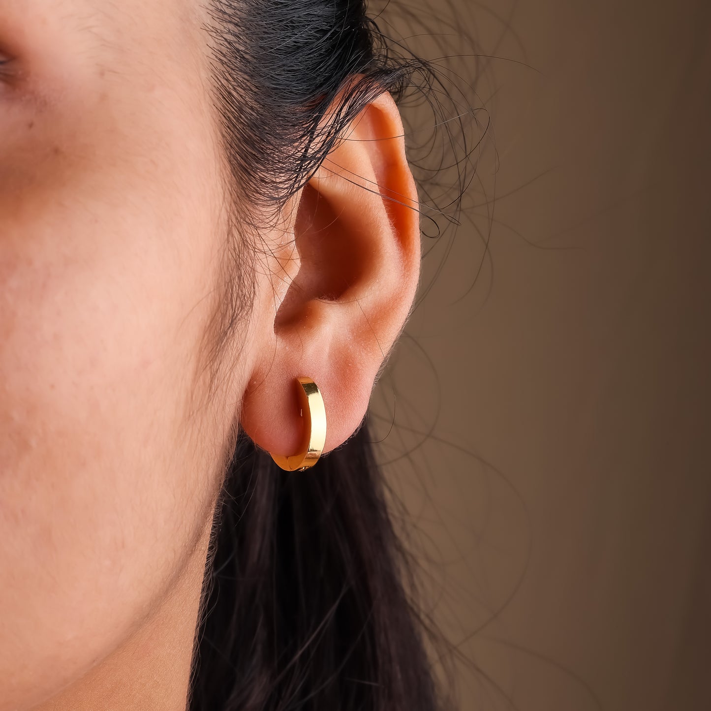 Classic Round Earring